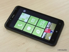 Обзор смартфона HTC TITAN: металлический флагман с огромным экраном