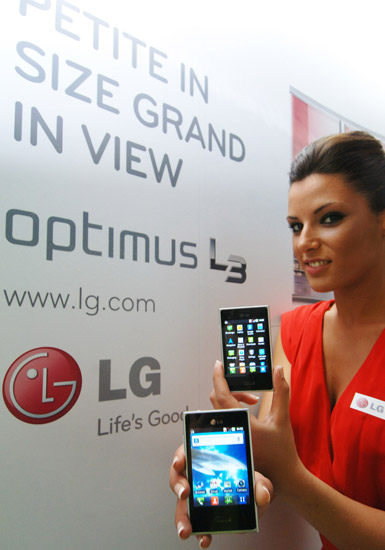 Optimus L3 смартфон от LG