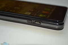 LG Optimus 3D Max (P725)