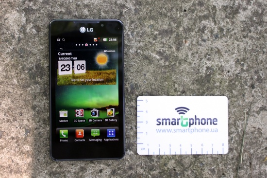 LG Optimus 3D Max (P725)