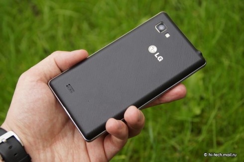 Предварительный обзор LG Optimus 4X HD (P880): четырехъядерный флагман