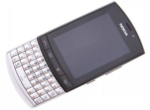 Nokia Asha 303