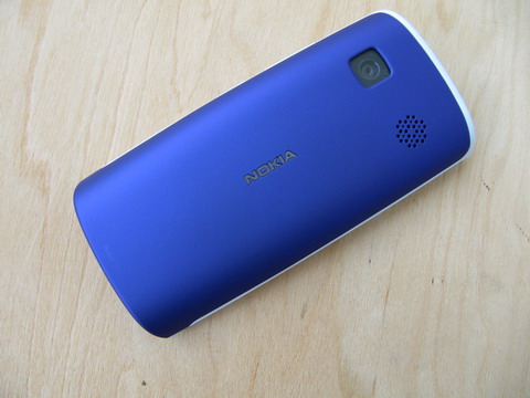 Слоты и разъемы Nokia 500.