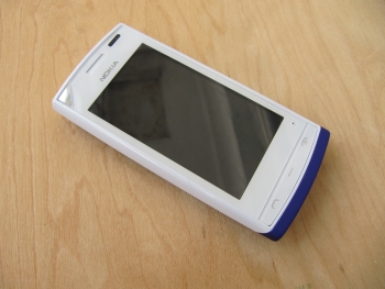 Nokia 500