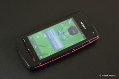 Обзор Nokia 600: самый дешевый Symbian Belle смартфон