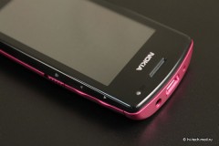 Обзор Nokia 600: самый дешевый Symbian Belle смартфон