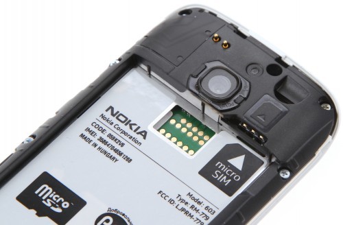 Nokia 603