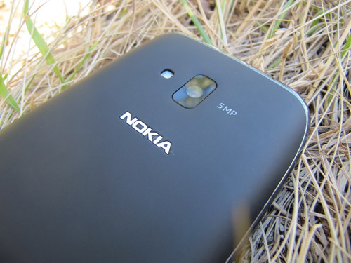 Nokia Lumia 610. Камера 5 МПикс.