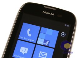 Nokia Lumia 610