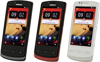 Nokia 700