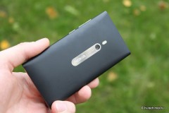 Полный обзор Nokia Lumia 800: первый смартфон Nokia на Windows Phone