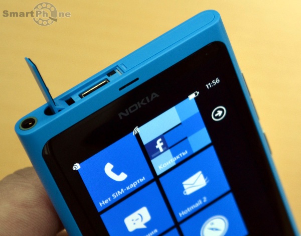 Обзор смартфона Nokia Lumia 800