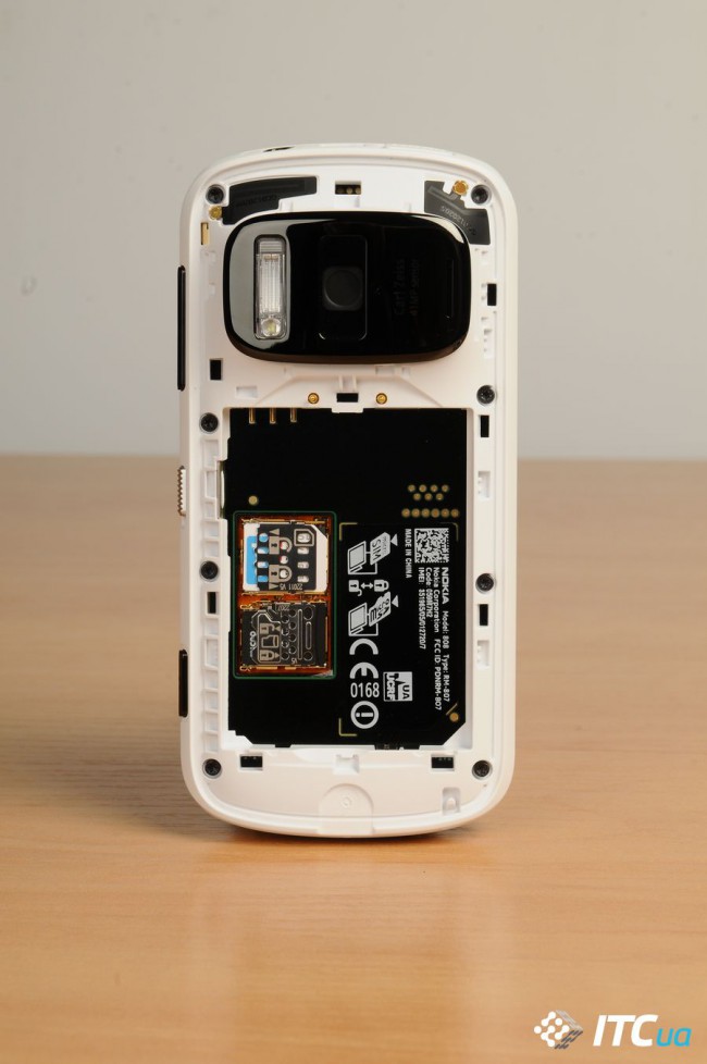 Nokia 808 PureView