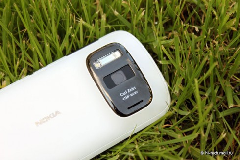 Полный обзор Nokia 808 PureView. Уникальный камерофон