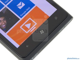 Nokia-Lumia-900-Review-16