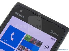 Nokia-Lumia-900-Review-17