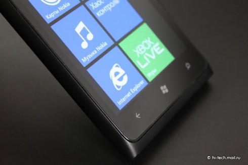 Обзор Nokia Lumia 900: топовый смартфон на Windows Phone