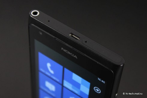 Обзор Nokia Lumia 900: топовый смартфон на Windows Phone