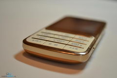 Nokia C3-01.5 Gold Edition