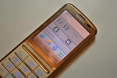 Nokia C3-01.5 Gold Edition