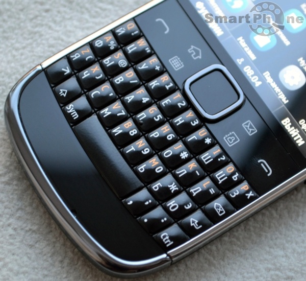 Nokia E6-00