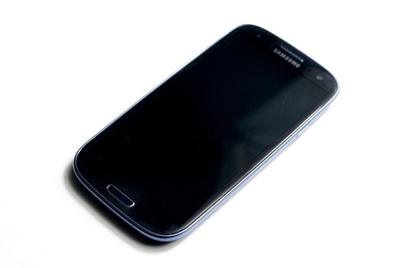 Samsung Galaxy S III Display