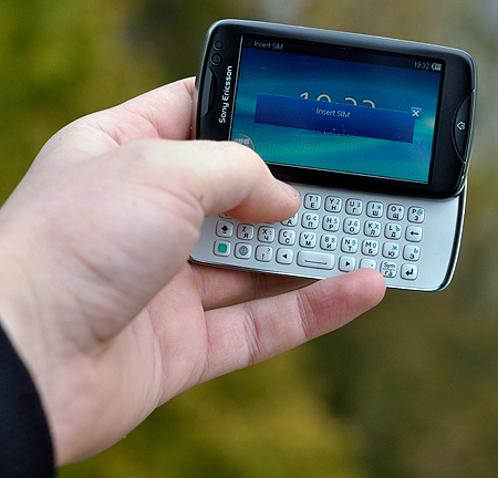 Sony Ericsson txt pro CK15i