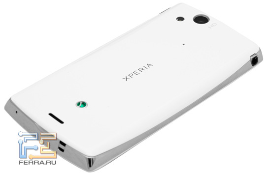 Задняя сторона корпуса Sony Ericsson Xperia Arc S
