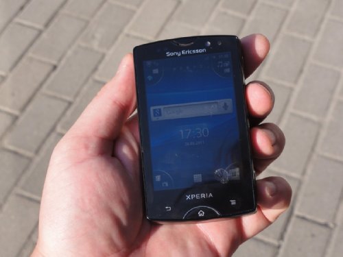 Обзор Sony Ericsson Mini Pro 