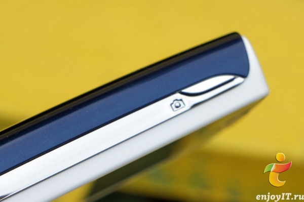 Sony Ericsson Xperia mini ST15i