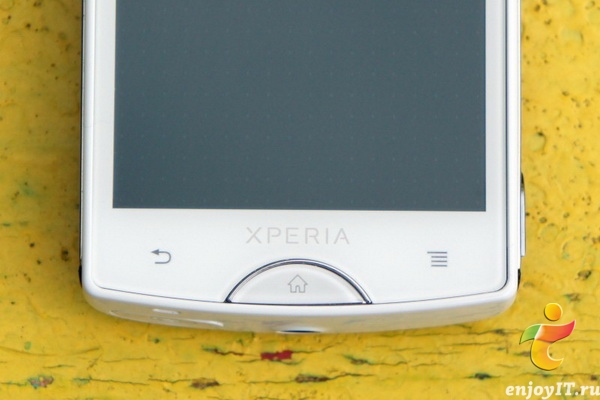 Sony Ericsson Xperia mini ST15i