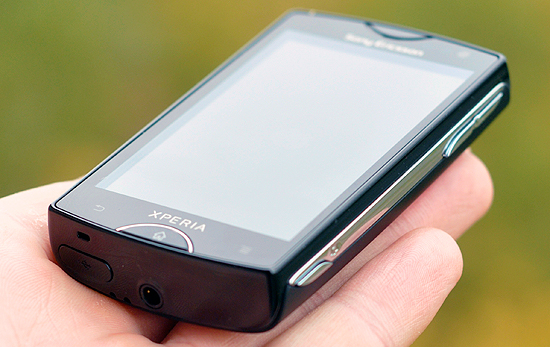 Sony Ericsson Xperia mini ST15i