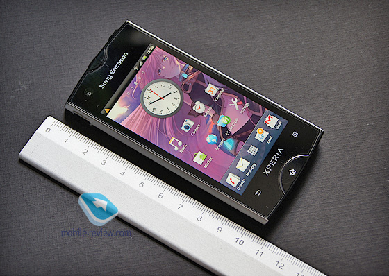 Sony Ericsson Xperia ray ST18i