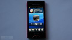 Sony Ericsson Xperia ray ST18i