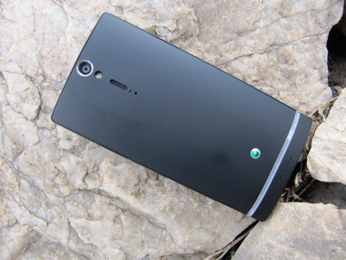 Тест-обзор смартфона Sony Xperia S.