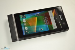 Sony Xperia U (ST25i). Обзор