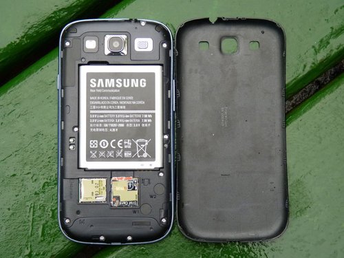 Samsung Galaxy S III vs HTC One X