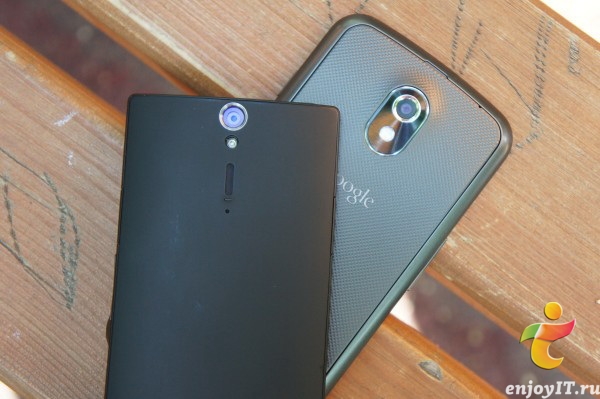 Sony Xperia S vs Samsung Galaxy Nexus