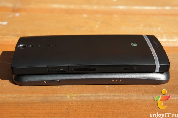 Sony Xperia S vs Samsung Galaxy Nexus