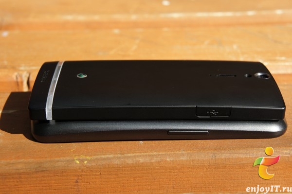 Sony Xperia S vs Samsung Galaxy Nexus