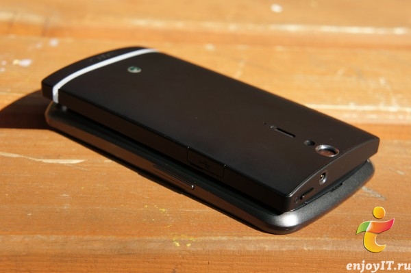 Sony Xperia S vs Samsung Galaxy Nexus